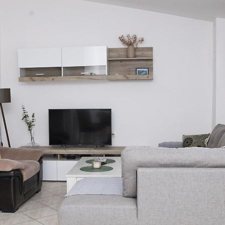 3-Bedroom Apartment With Panoramic Bay Views Kotor Bagian luar foto