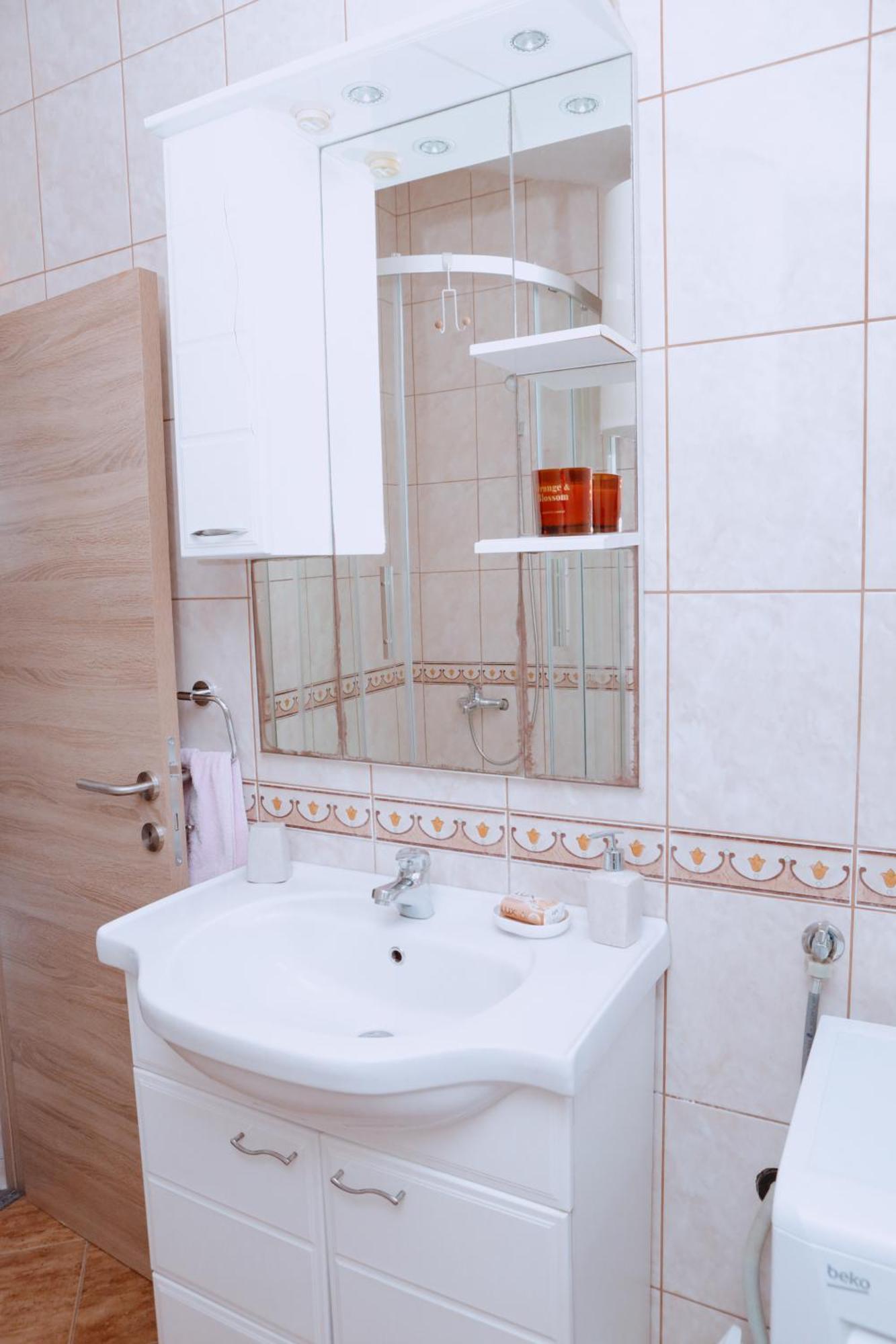 3-Bedroom Apartment With Panoramic Bay Views Kotor Bagian luar foto