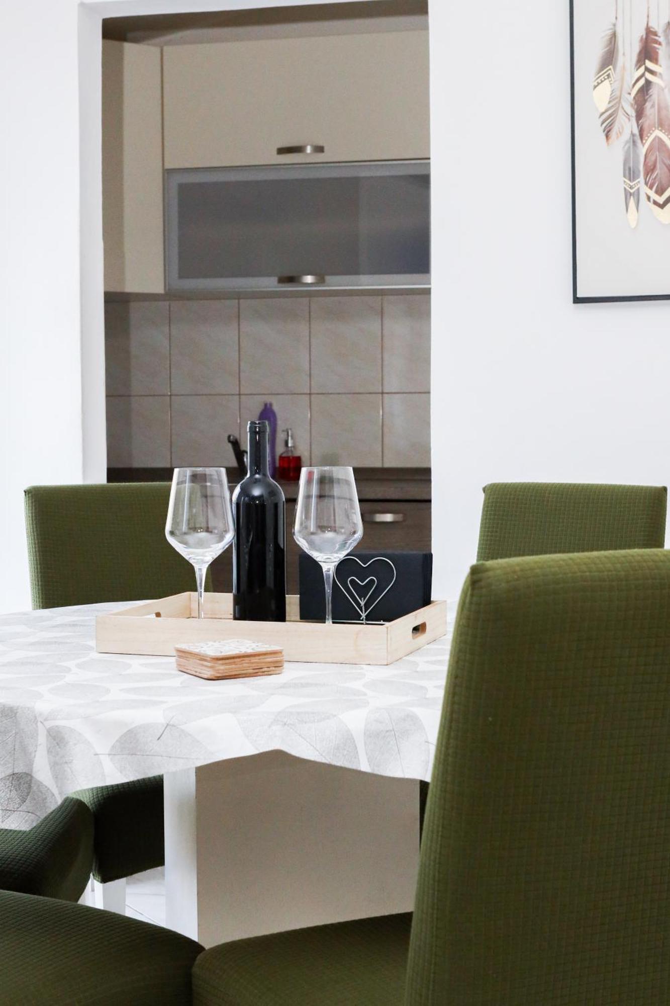 3-Bedroom Apartment With Panoramic Bay Views Kotor Bagian luar foto